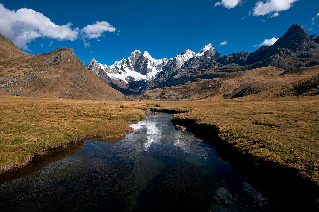 Trekking y escalada en Perú - Paramount Explorer